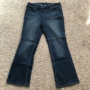 Boot cut jeans